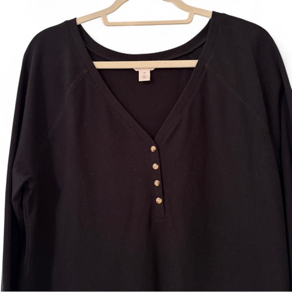 Caslon Waffle Knit Henley Long Sleeve Top Black XXL - Picture 4 of 9